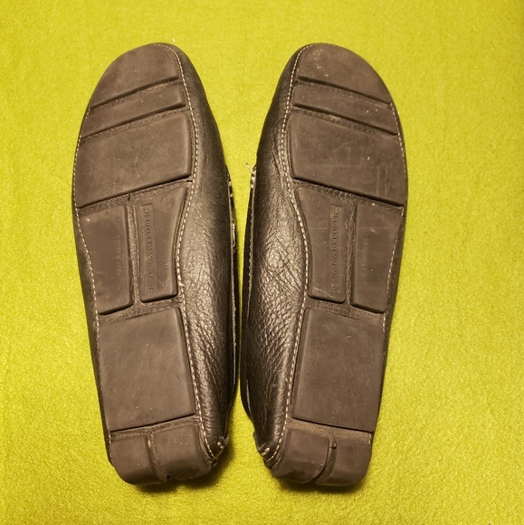 Banana Republic leather driving shoe. - Picture 4 of 4